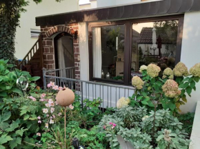 Ruhiges Ferienhaus im Garten